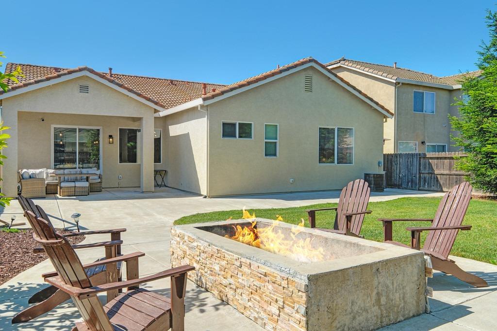 Detail Gallery Image 29 of 32 For 1129 Twinberry St, Plumas Lake,  CA 95961 - 3 Beds | 2 Baths