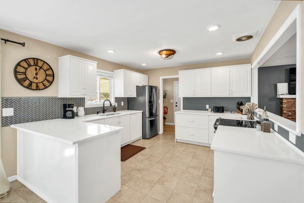 Bridgeview Drive, Placerville, California image 9
