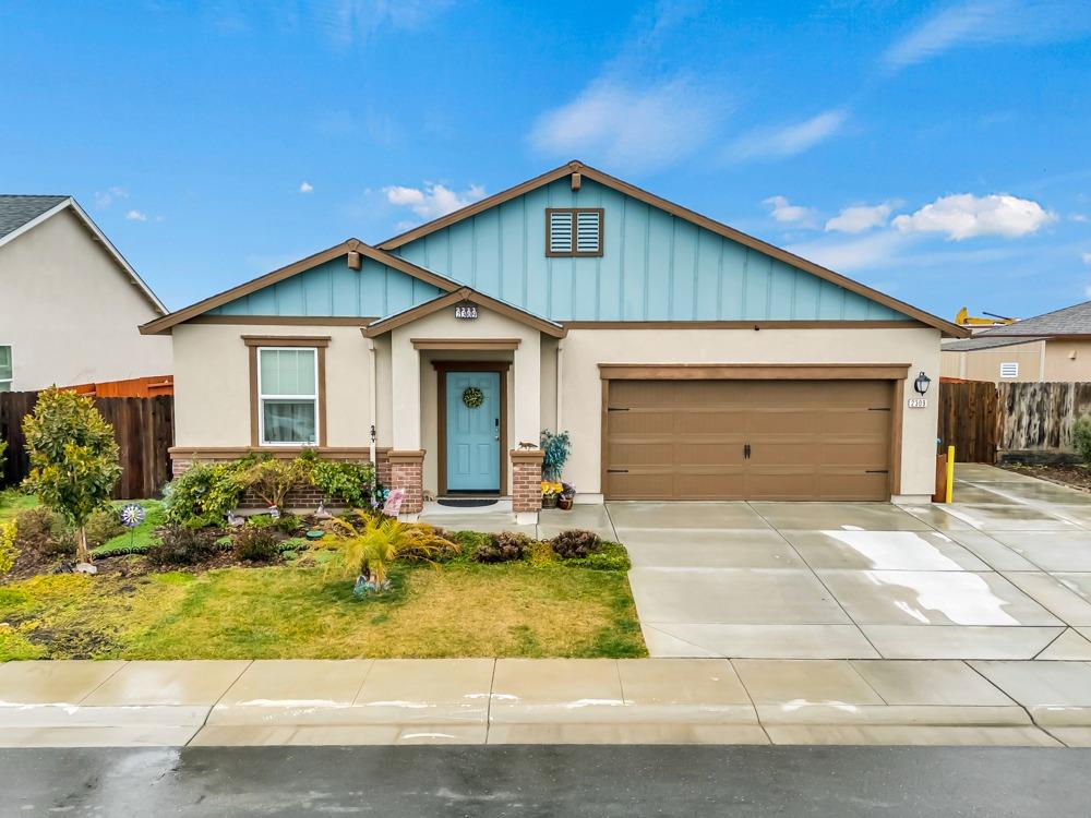 Detail Gallery Image 1 of 41 For 2309 Redhaven St, Linda,  CA 95901 - 4 Beds | 2 Baths