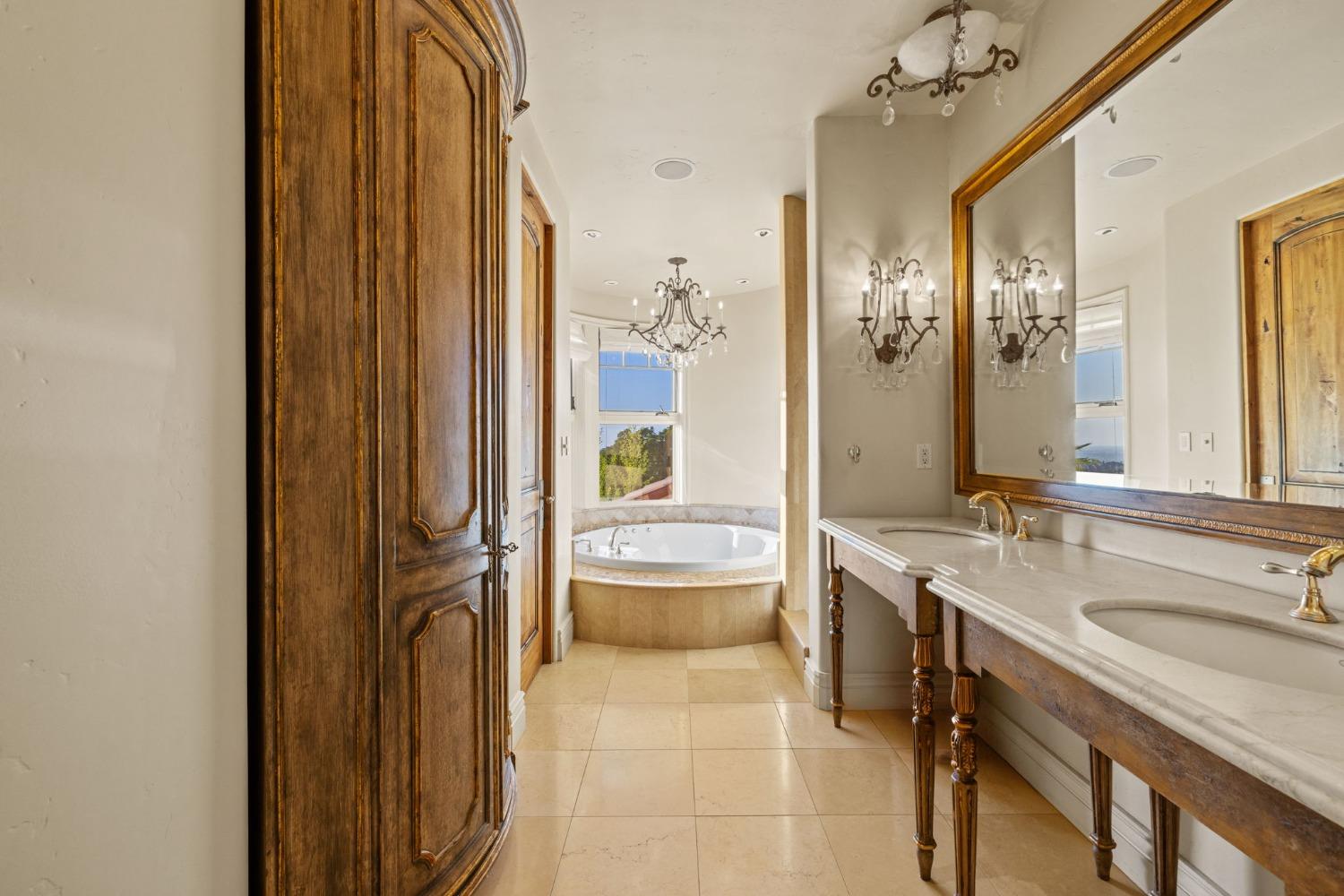 Detail Gallery Image 46 of 87 For 4269 Fairway View Dr, Loomis,  CA 95650 - 4 Beds | 6/2 Baths