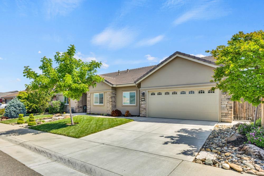 Detail Gallery Image 2 of 56 For 745 Parkridge Dr, Galt,  CA 95632 - 3 Beds | 2/1 Baths