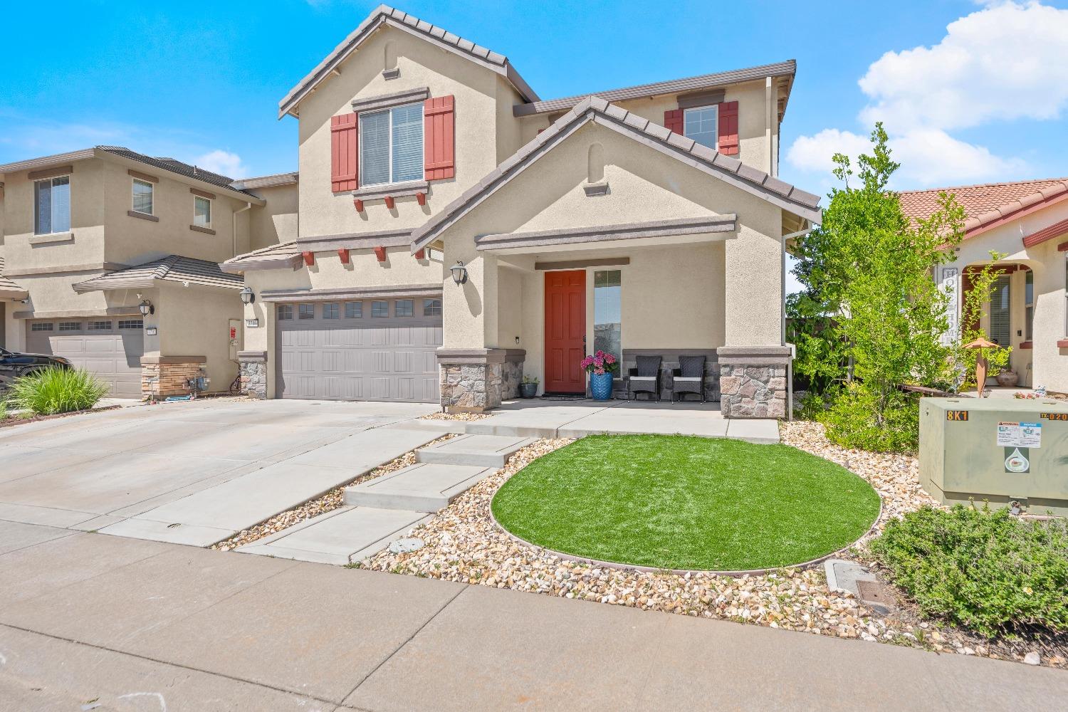 Detail Gallery Image 3 of 71 For 3706 Rockdale Dr, Rancho Cordova,  CA 95742 - 4 Beds | 3 Baths