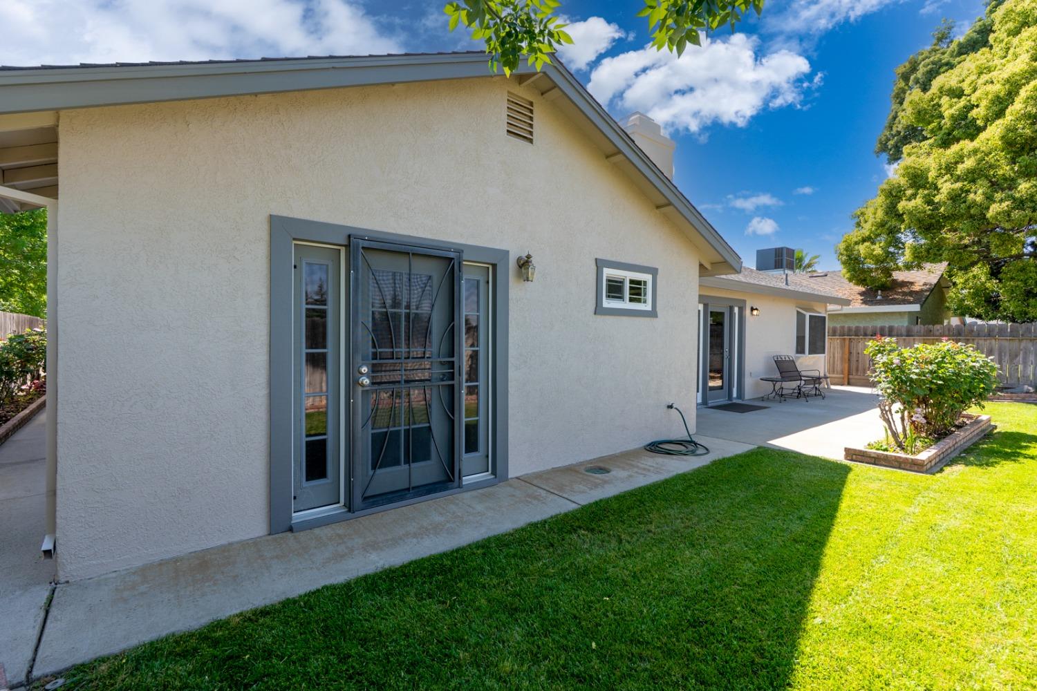 Manzanita Drive, Atwater, California image 40