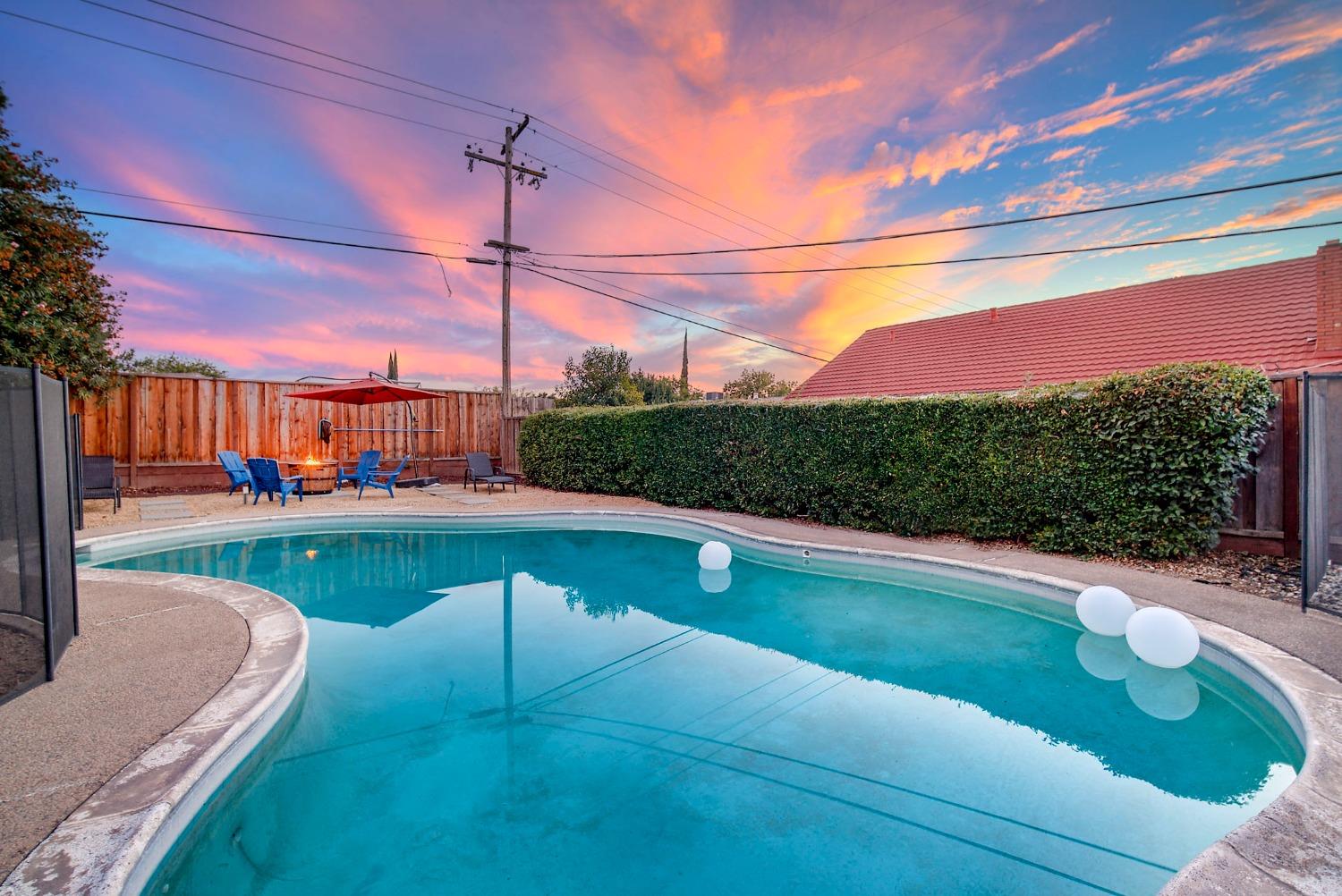 Detail Gallery Image 42 of 43 For 7105 Ansley Ct, Citrus Heights,  CA 95621 - 5 Beds | 3 Baths