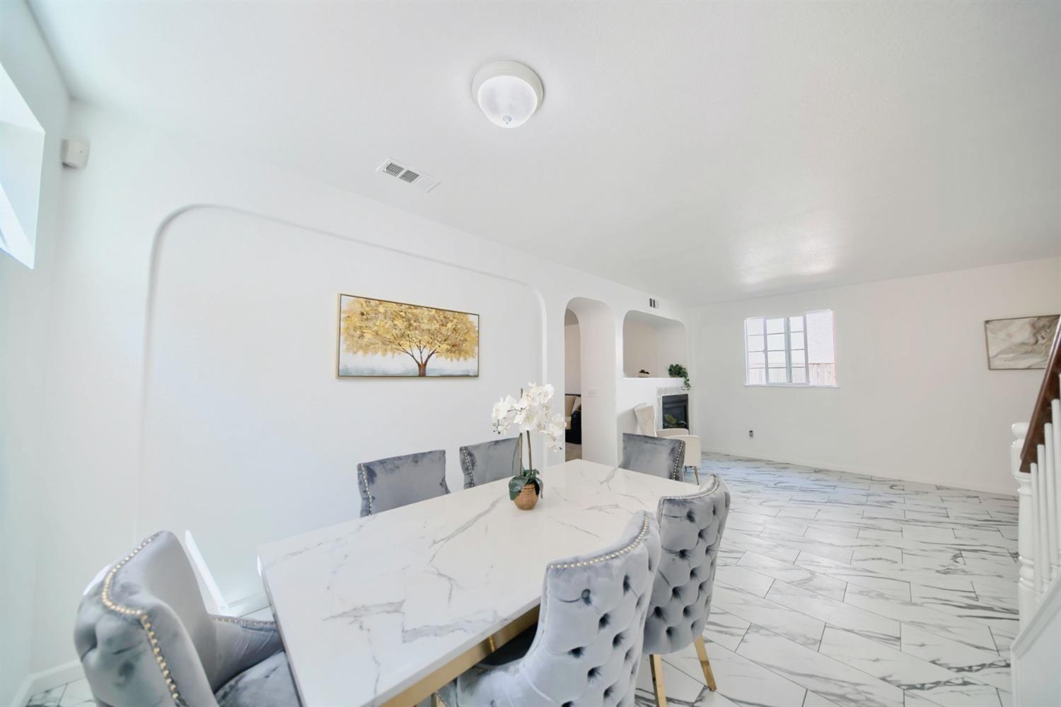 Detail Gallery Image 11 of 99 For 8061 Shay Circle Cir, Stockton,  CA 95212 - 4 Beds | 2/1 Baths