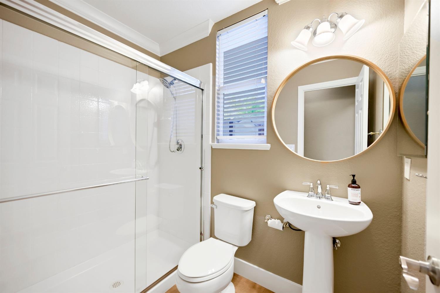 Detail Gallery Image 35 of 48 For 961 Glennfinnan Way, Folsom,  CA 95630 - 5 Beds | 3 Baths