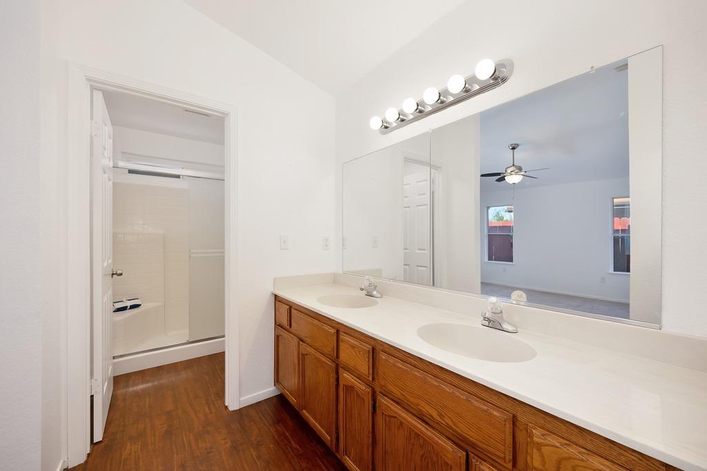 Detail Gallery Image 24 of 43 For 786 Lourence Ct, Tracy,  CA 95376 - 3 Beds | 2 Baths