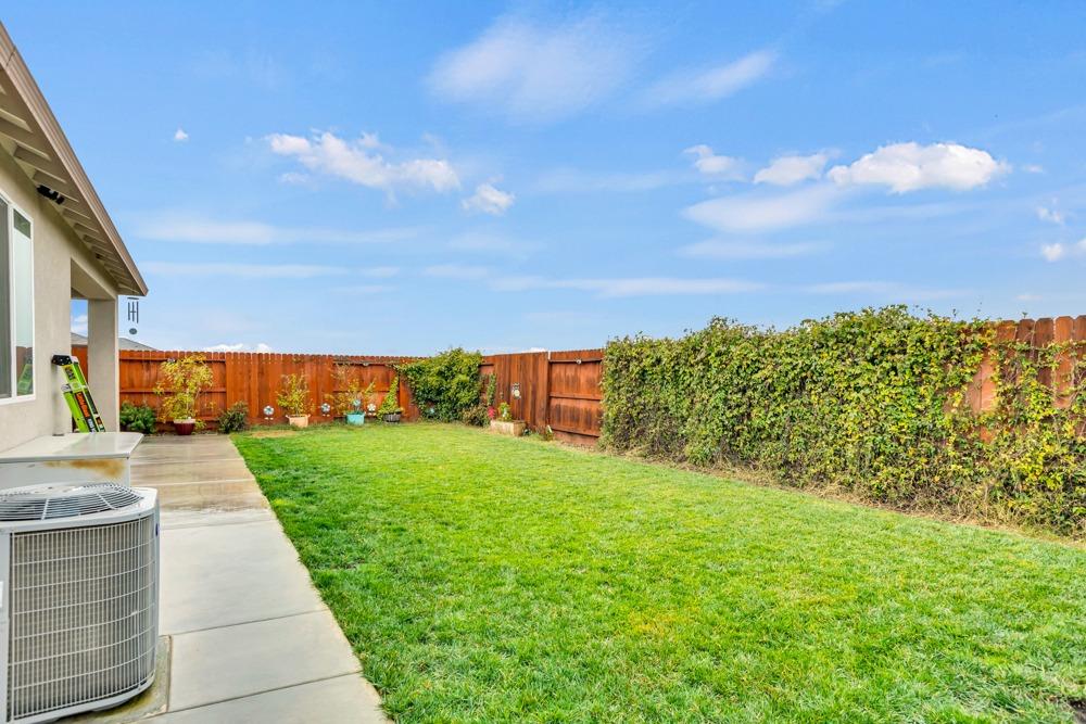 Detail Gallery Image 37 of 41 For 2309 Redhaven St, Linda,  CA 95901 - 4 Beds | 2 Baths