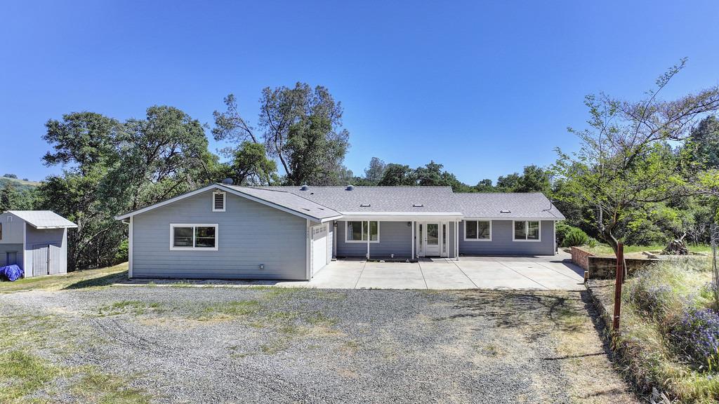 Detail Gallery Image 2 of 74 For 5400 Genney Ln, El Dorado,  CA 95623 - 3 Beds | 2 Baths
