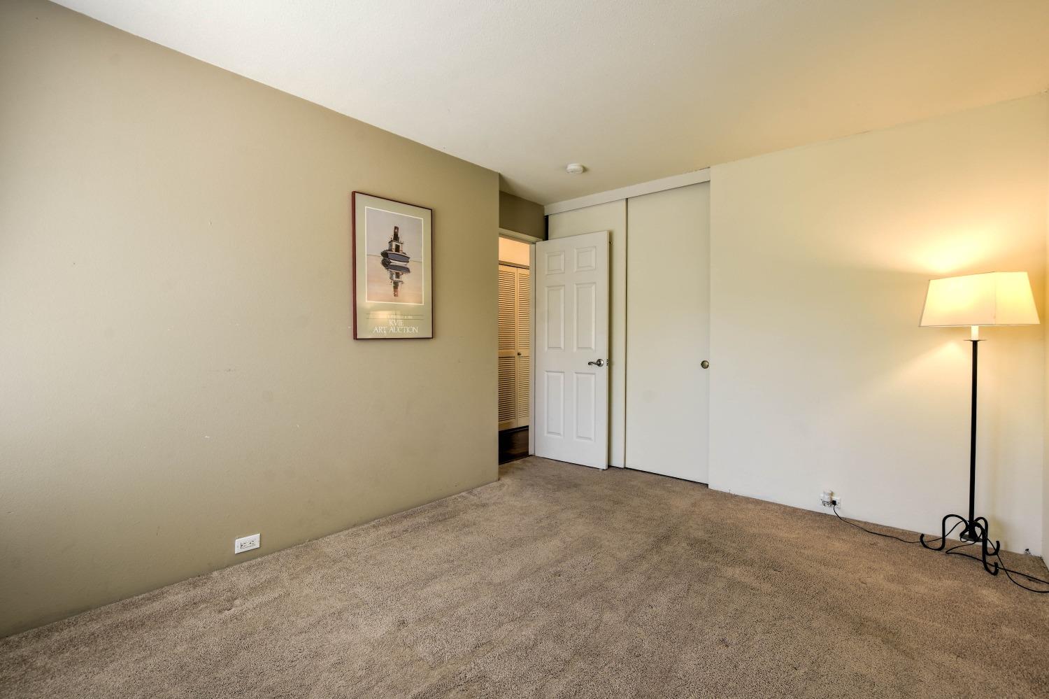 Detail Gallery Image 27 of 48 For 4904 Olive Oak Way, Carmichael,  CA 95608 - 4 Beds | 2 Baths