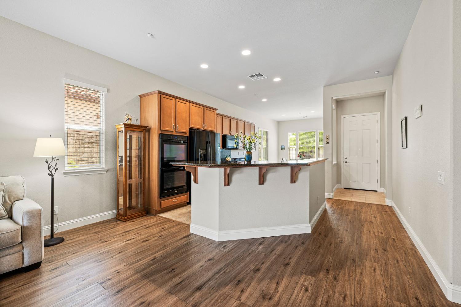 Detail Gallery Image 14 of 54 For 2081 Abby Gate Dr, Roseville,  CA 95747 - 3 Beds | 2 Baths