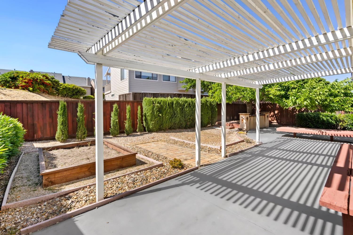 Detail Gallery Image 27 of 45 For 629 Azores Cir, Bay Point,  CA 94565 - 3 Beds | 2 Baths