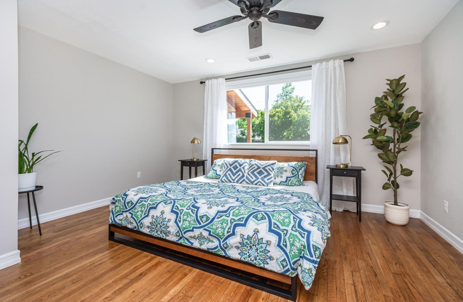 Detail Gallery Image 15 of 57 For 2112 Lorenzo Ln, Sacramento,  CA 95864 - 4 Beds | 2 Baths