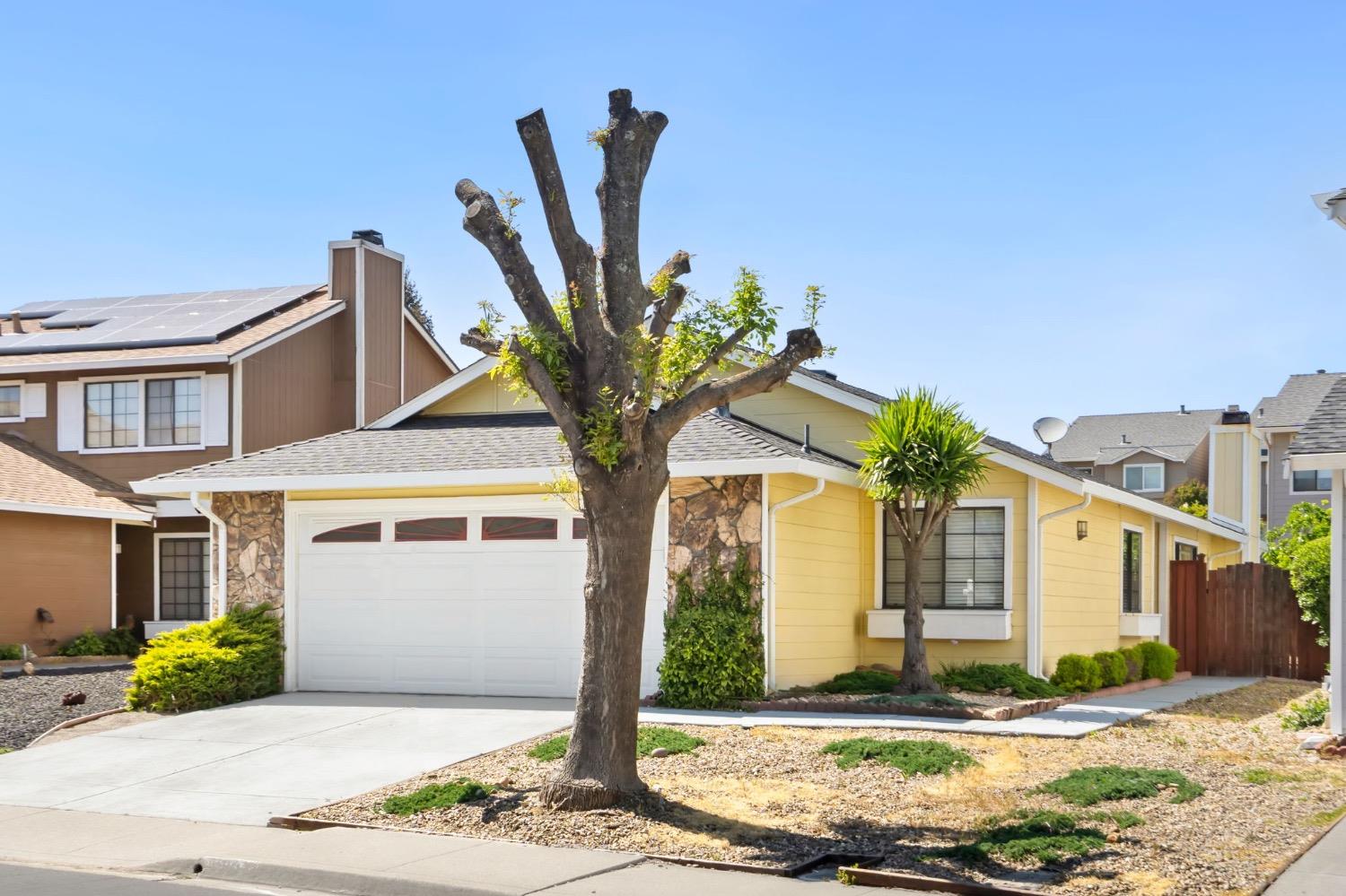 Detail Gallery Image 6 of 45 For 629 Azores Cir, Bay Point,  CA 94565 - 3 Beds | 2 Baths