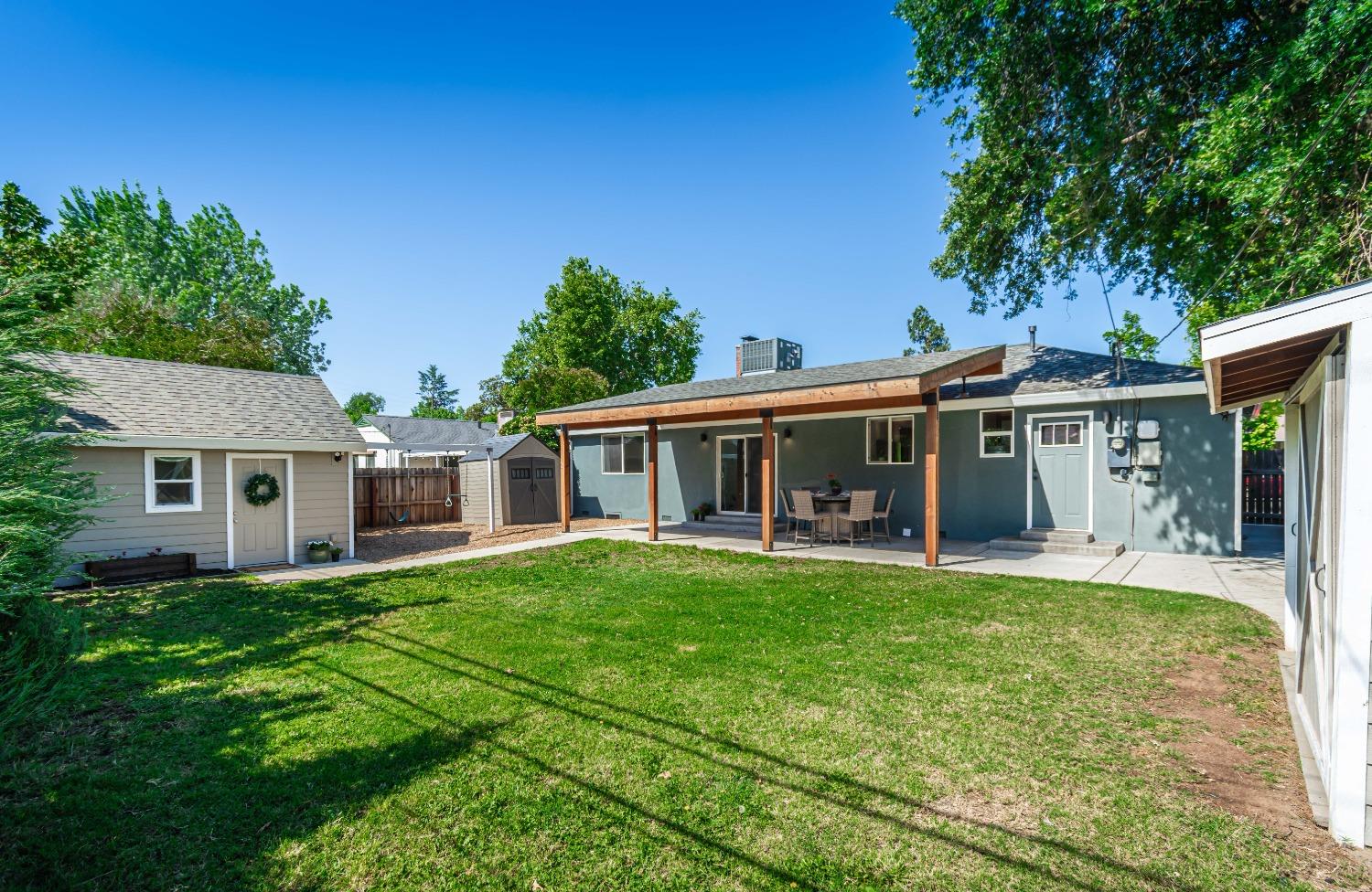 Detail Gallery Image 36 of 57 For 2112 Lorenzo Ln, Sacramento,  CA 95864 - 4 Beds | 2 Baths