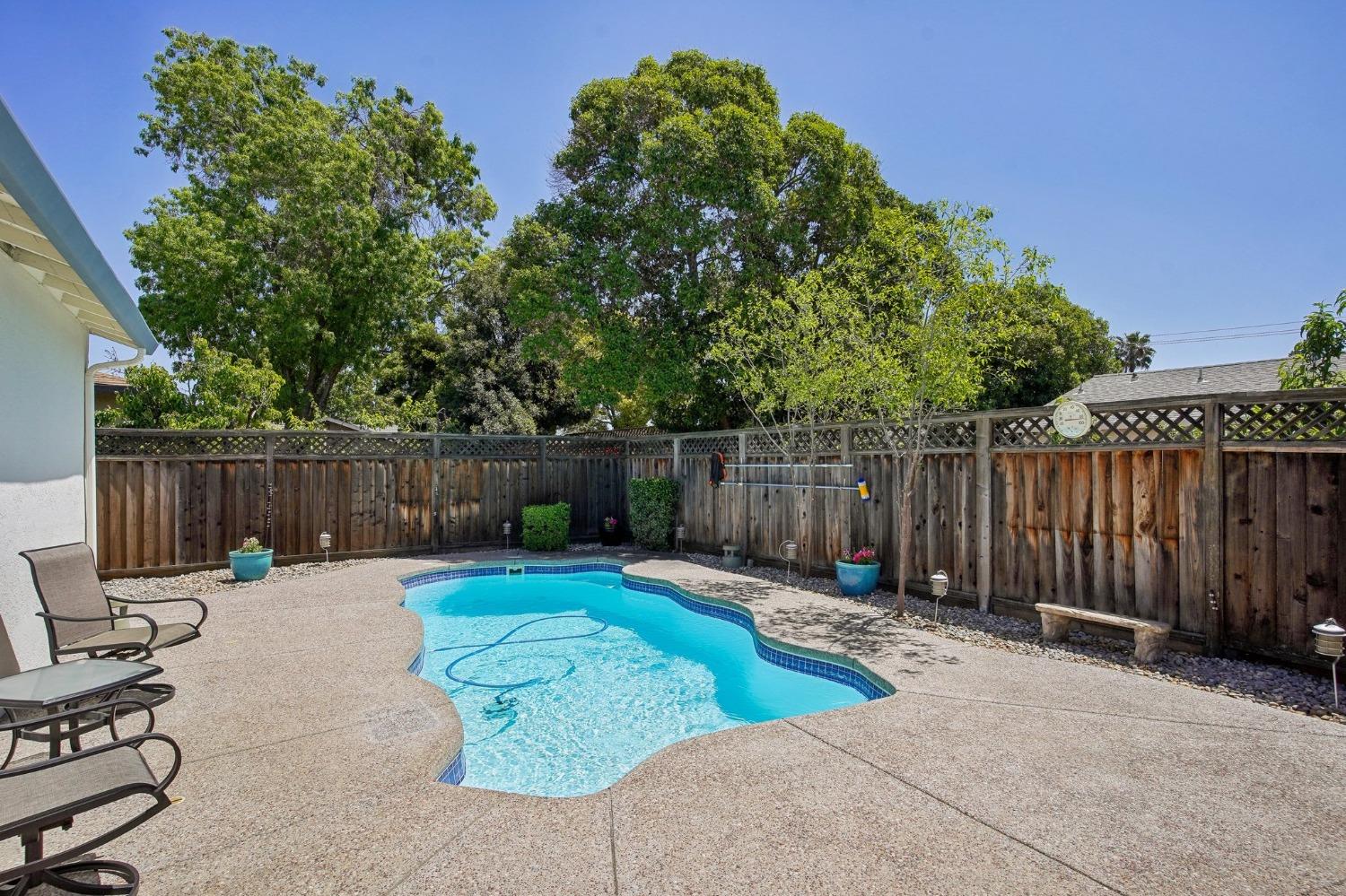 Detail Gallery Image 24 of 29 For 3965 Purdue Way, Livermore,  CA 94550 - 3 Beds | 2 Baths