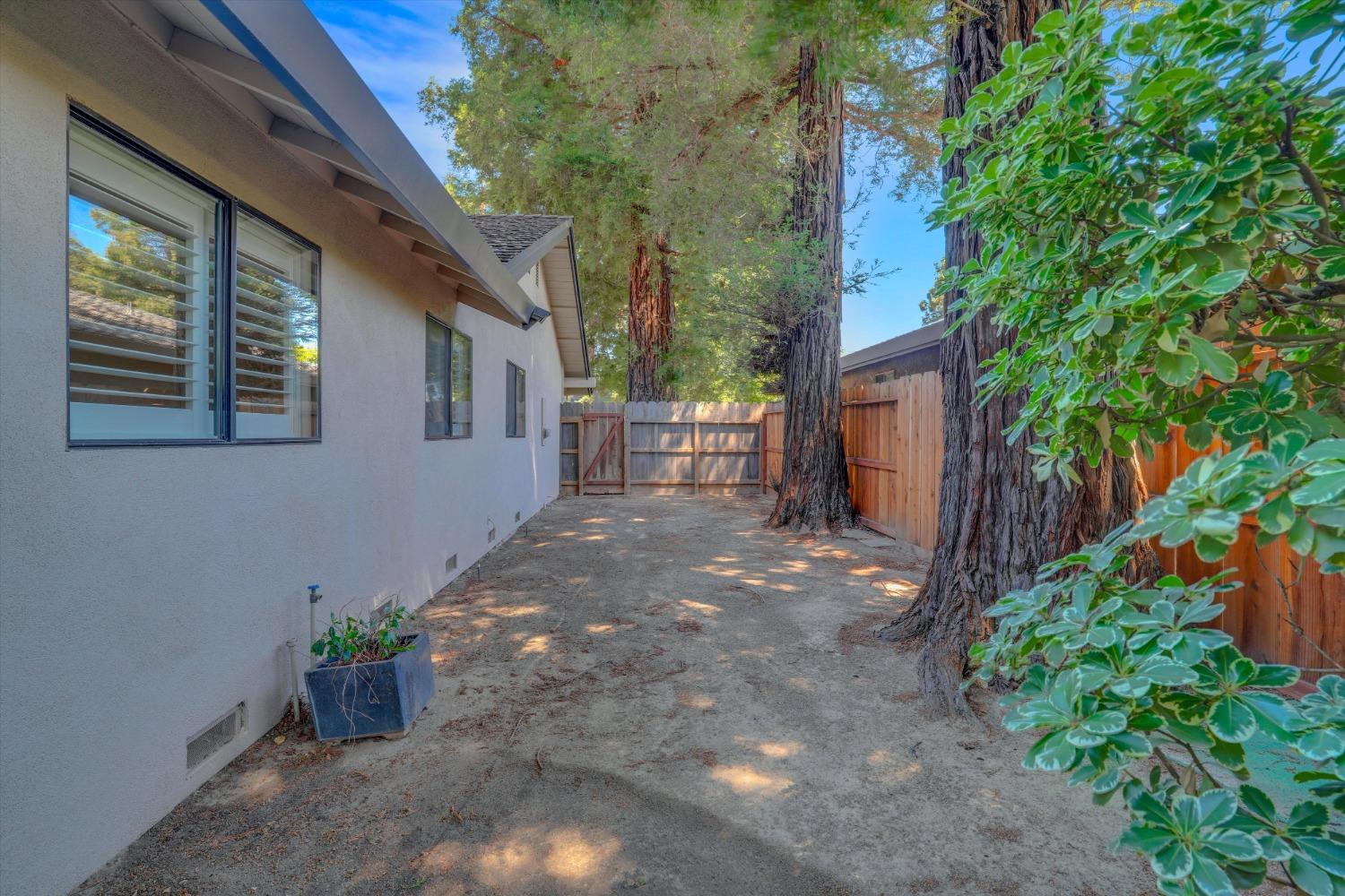 Detail Gallery Image 52 of 52 For 1900 Simon Dr, Turlock,  CA 95382 - 4 Beds | 2/1 Baths