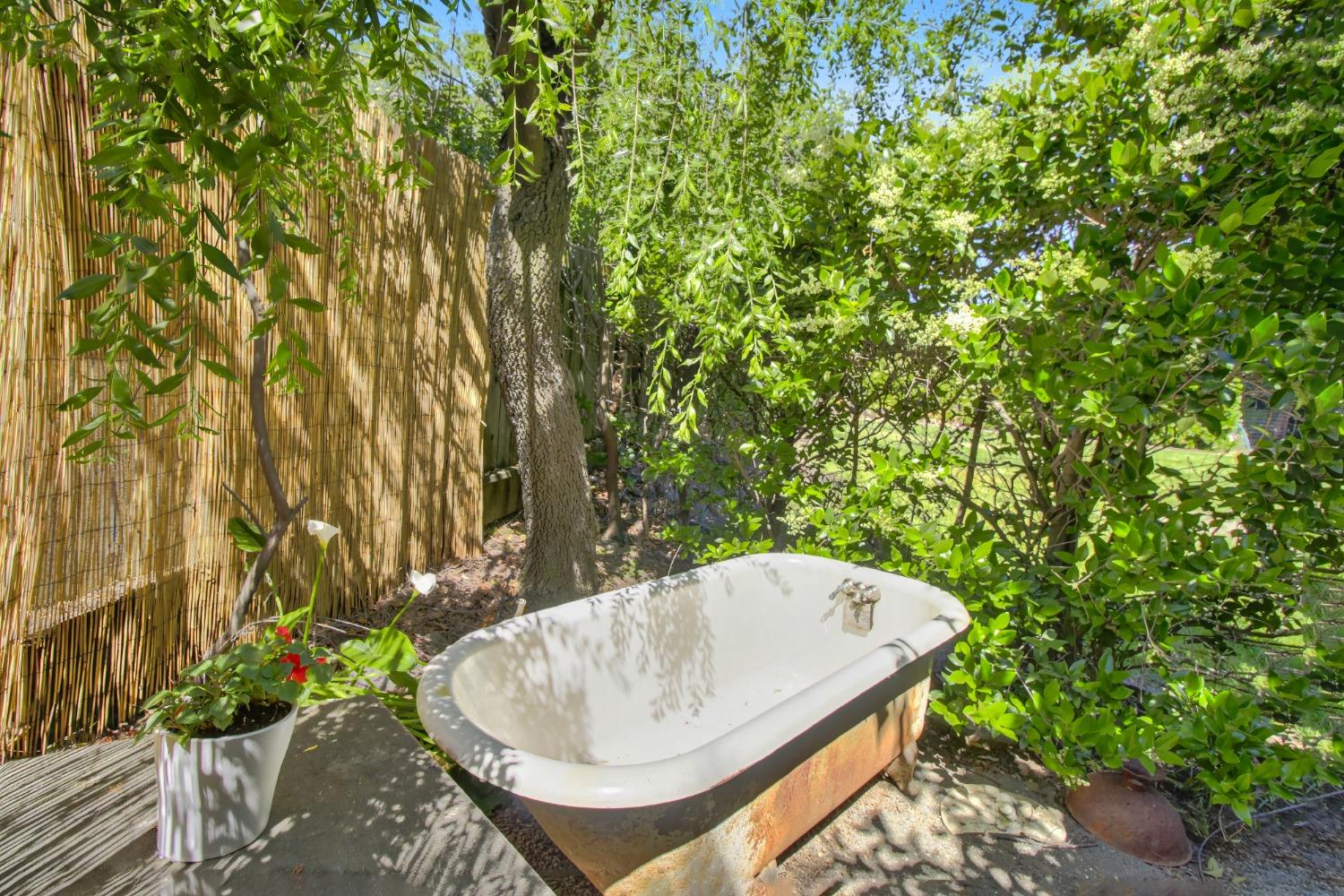 Detail Gallery Image 69 of 73 For 1837 Drew Ct, Carmichael,  CA 95608 - 4 Beds | 2 Baths