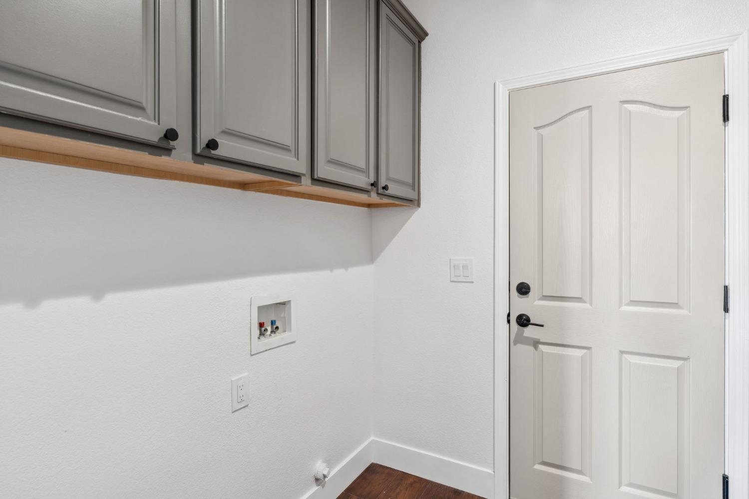 Detail Gallery Image 30 of 33 For 261 Vista Creek Cir, Sacramento,  CA 95835 - 5 Beds | 3/1 Baths