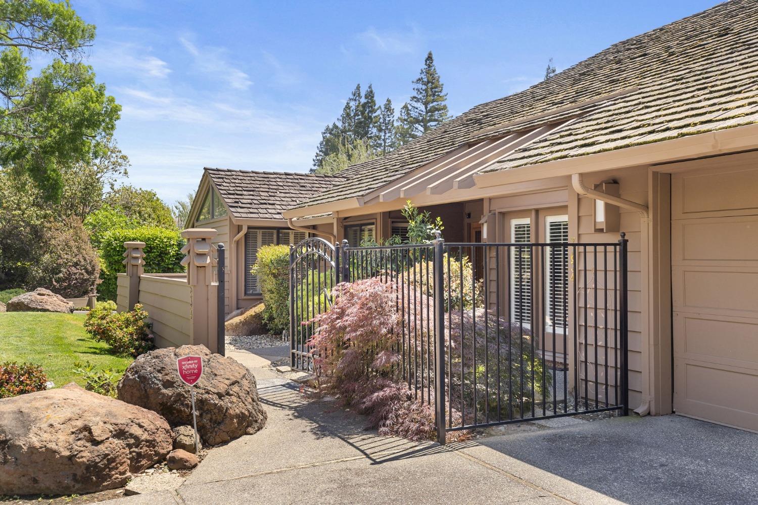 Detail Gallery Image 22 of 68 For 7634 Pineridge Ln, Fair Oaks,  CA 95628 - 3 Beds | 2 Baths