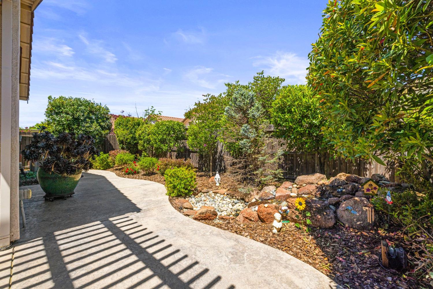 Detail Gallery Image 40 of 54 For 2081 Abby Gate Dr, Roseville,  CA 95747 - 3 Beds | 2 Baths