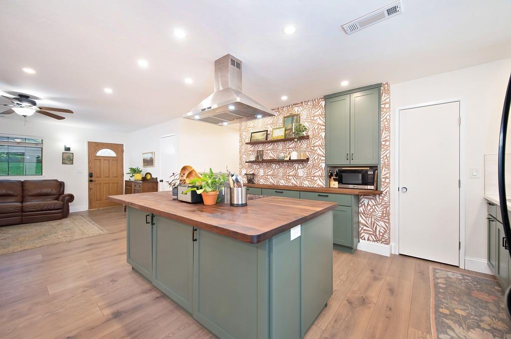 Detail Gallery Image 15 of 54 For 21855 Digger Pine Ln, Colfax,  CA 95713 - 3 Beds | 2 Baths