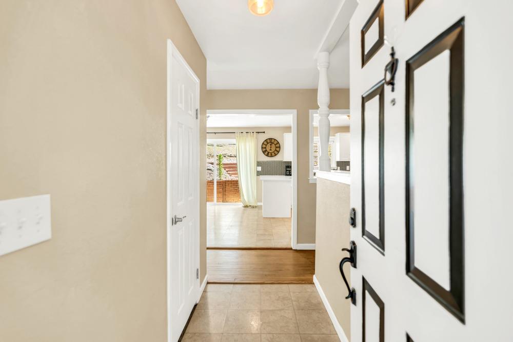 Bridgeview Drive, Placerville, California image 3
