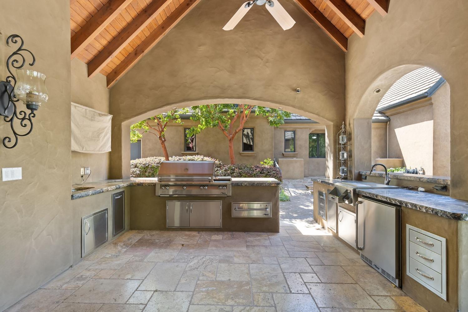 Detail Gallery Image 42 of 61 For 6120 Terracina Ct, Loomis,  CA 95650 - 7 Beds | 6/2 Baths
