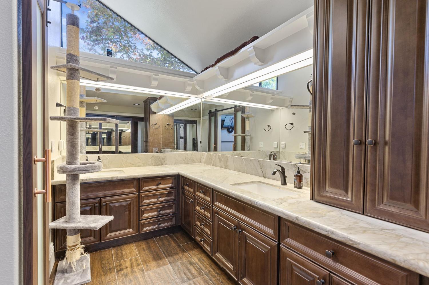 Detail Gallery Image 48 of 68 For 7634 Pineridge Ln, Fair Oaks,  CA 95628 - 3 Beds | 2 Baths
