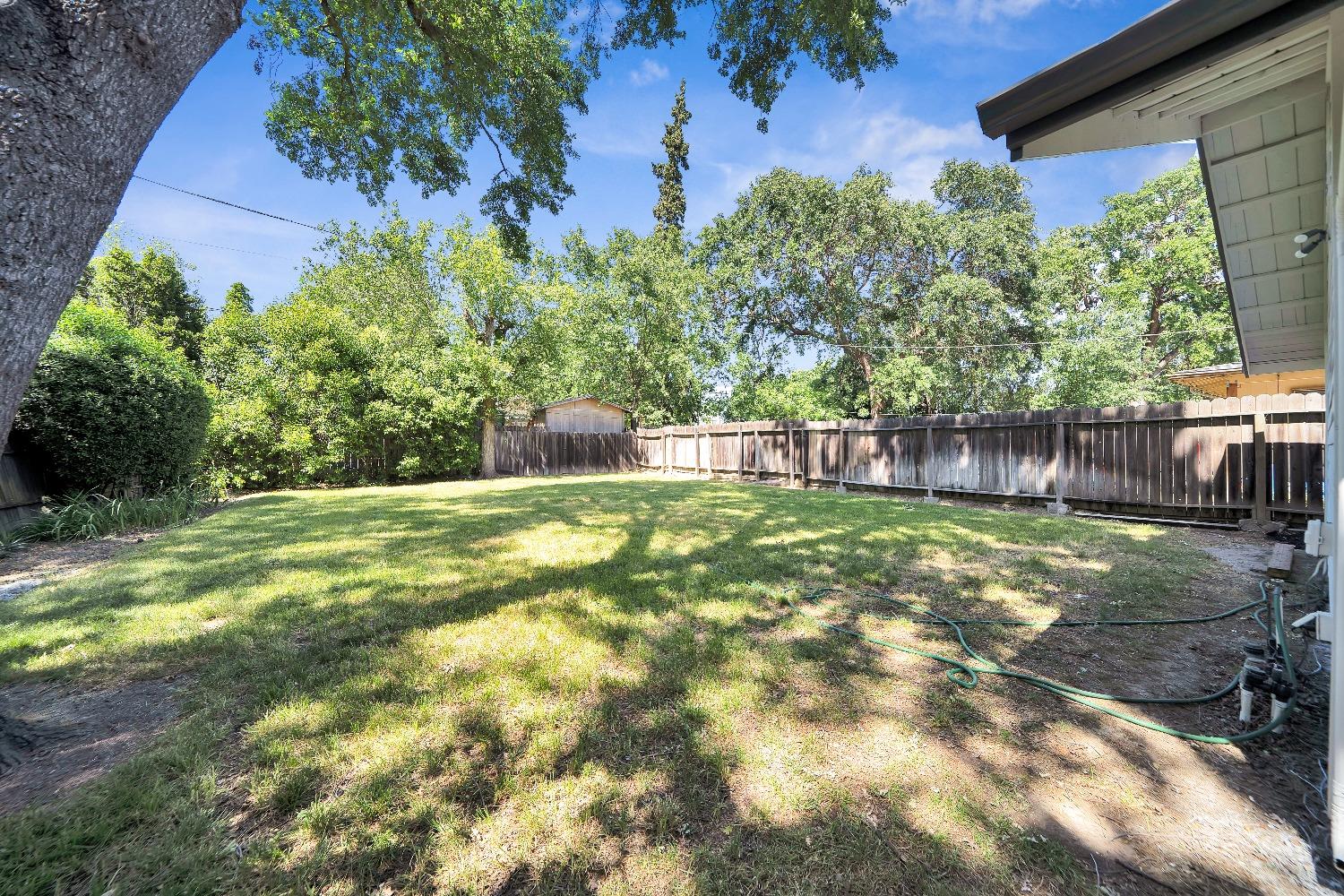 Lucerne Avenue, Stockton, California image 32