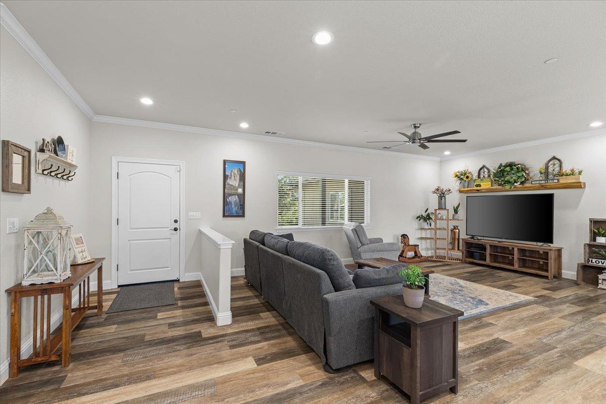 Detail Gallery Image 12 of 64 For 8548 Mcatee St, Valley Springs,  CA 95252 - 3 Beds | 2 Baths