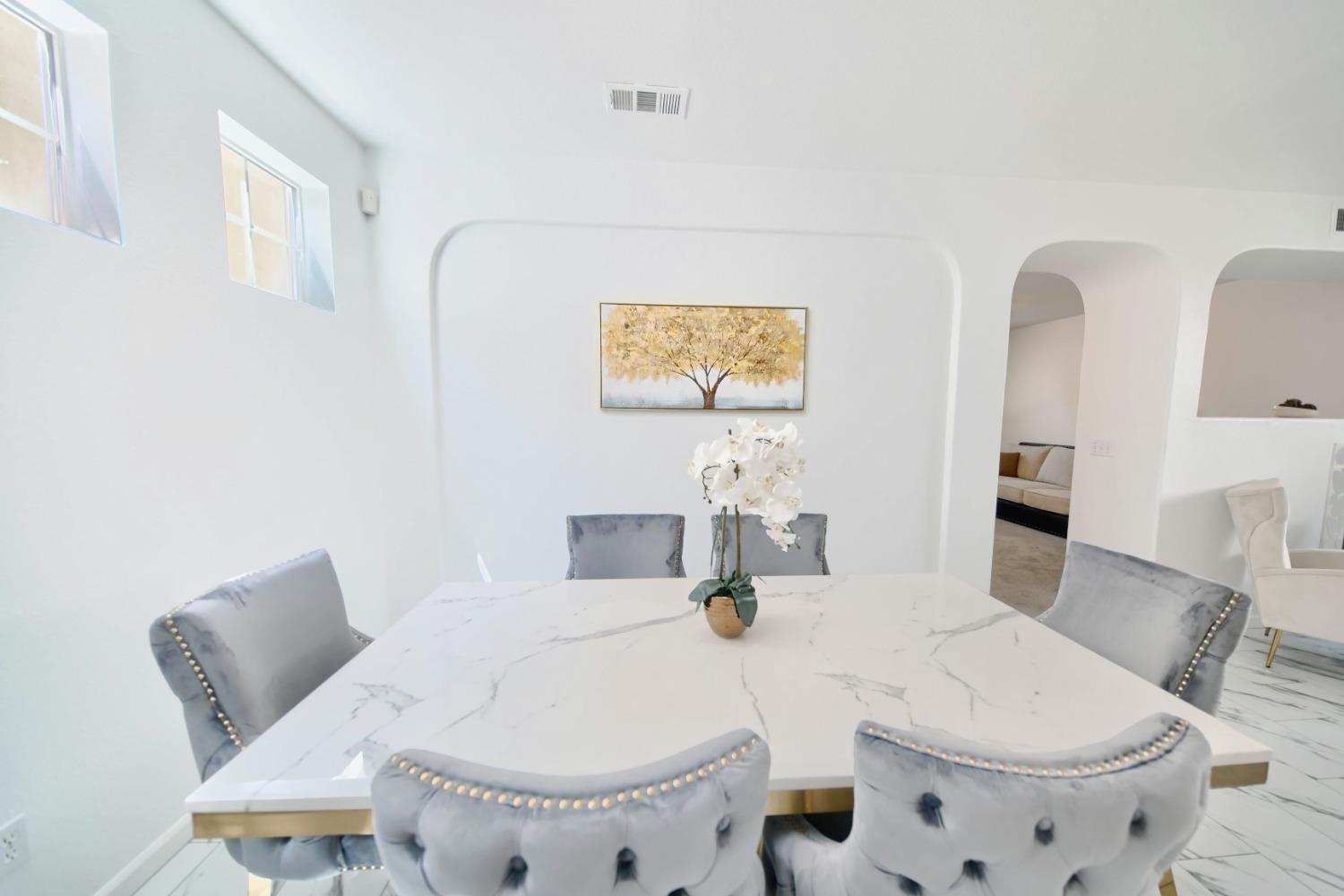 Detail Gallery Image 12 of 99 For 8061 Shay Circle Cir, Stockton,  CA 95212 - 4 Beds | 2/1 Baths
