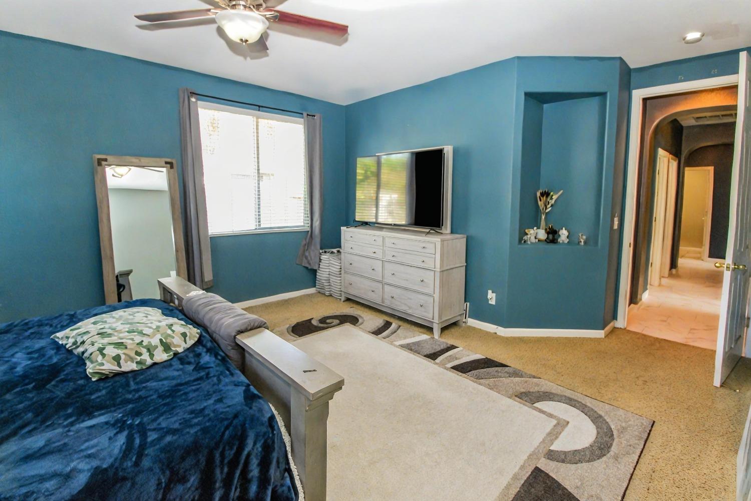 Detail Gallery Image 17 of 24 For 1193 Silver Spur Way, Plumas Lake,  CA 95961 - 4 Beds | 2 Baths