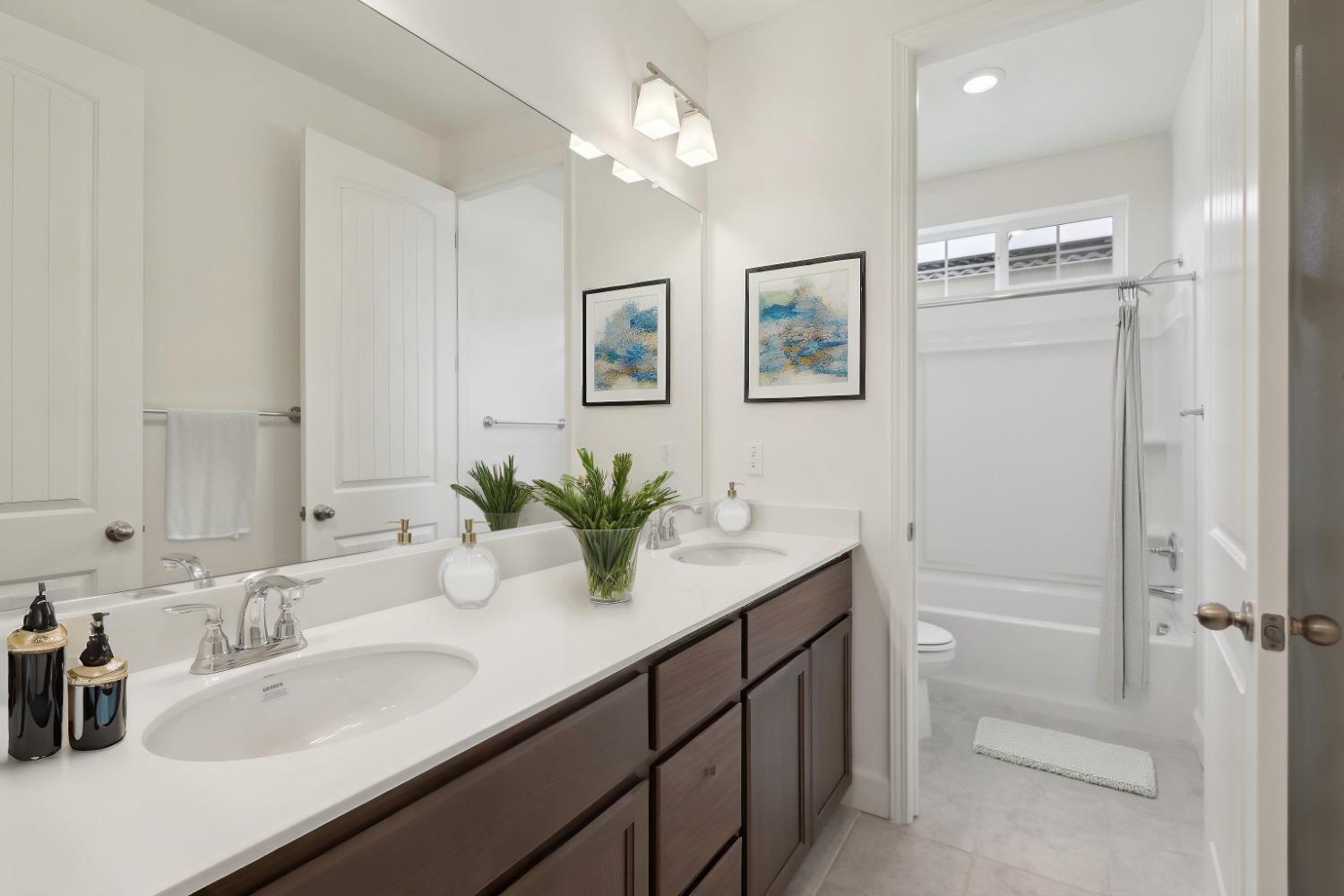 Detail Gallery Image 6 of 15 For 278 Mindy Way, Pittsburg,  CA 94565 - 3 Beds | 2/1 Baths