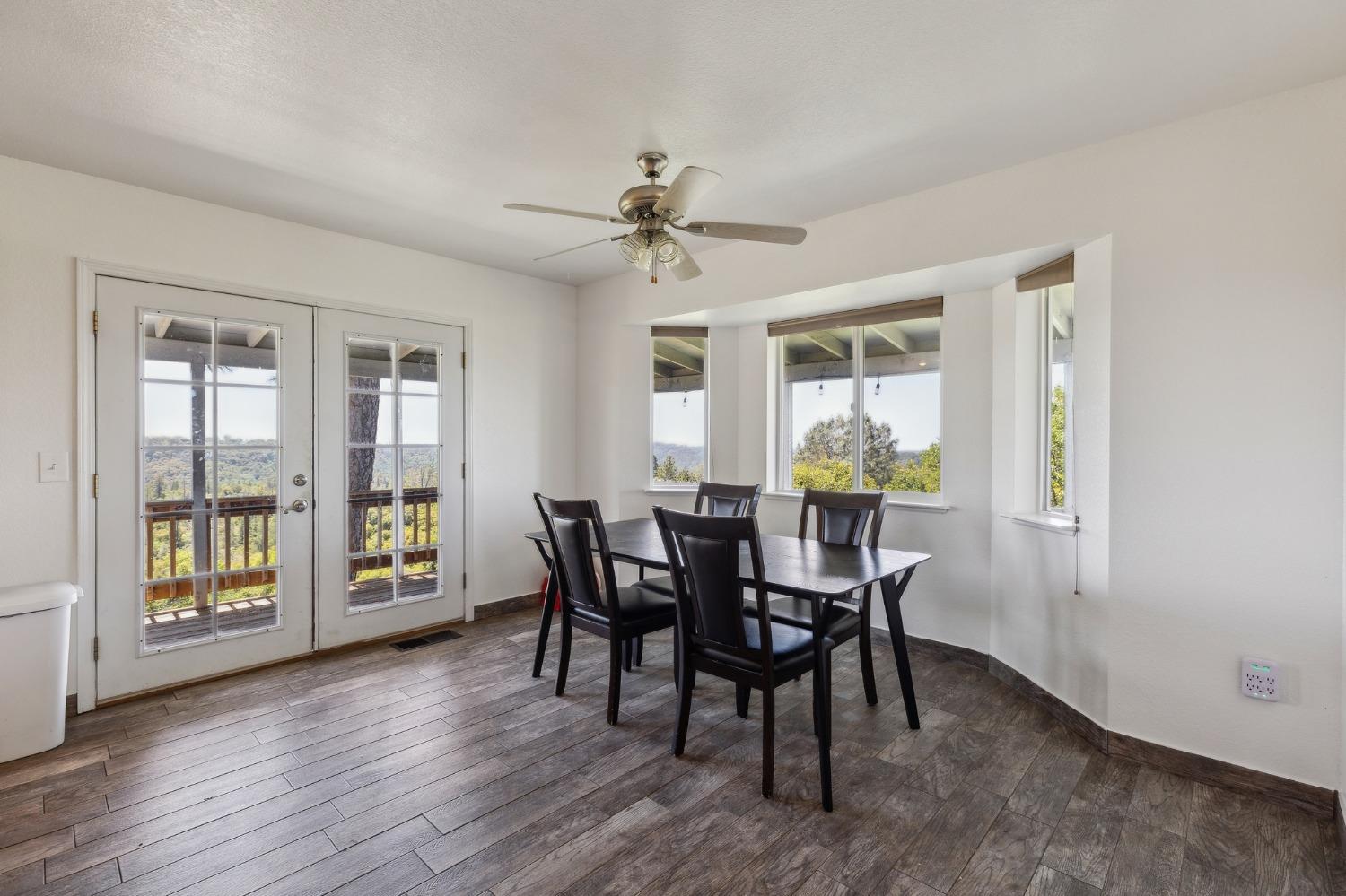 Detail Gallery Image 10 of 27 For 14748 Sutter Highlands, Sutter Creek,  CA 95685 - 3 Beds | 2 Baths