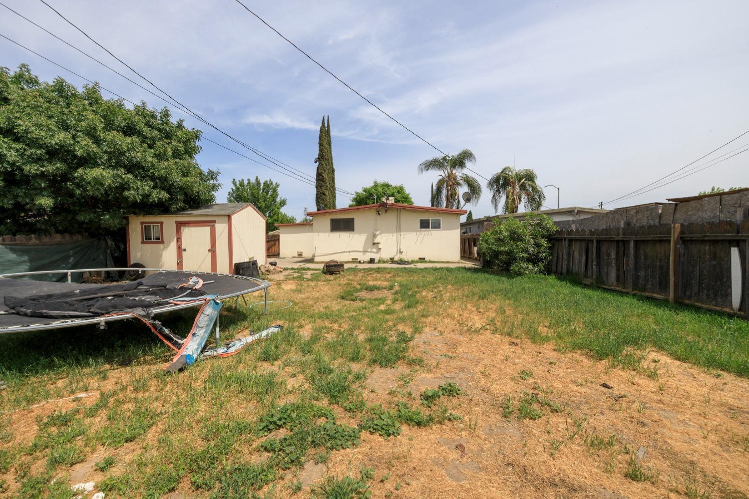 Detail Gallery Image 16 of 19 For 2709 Sparks Way, Modesto,  CA 95350 - 3 Beds | 1 Baths