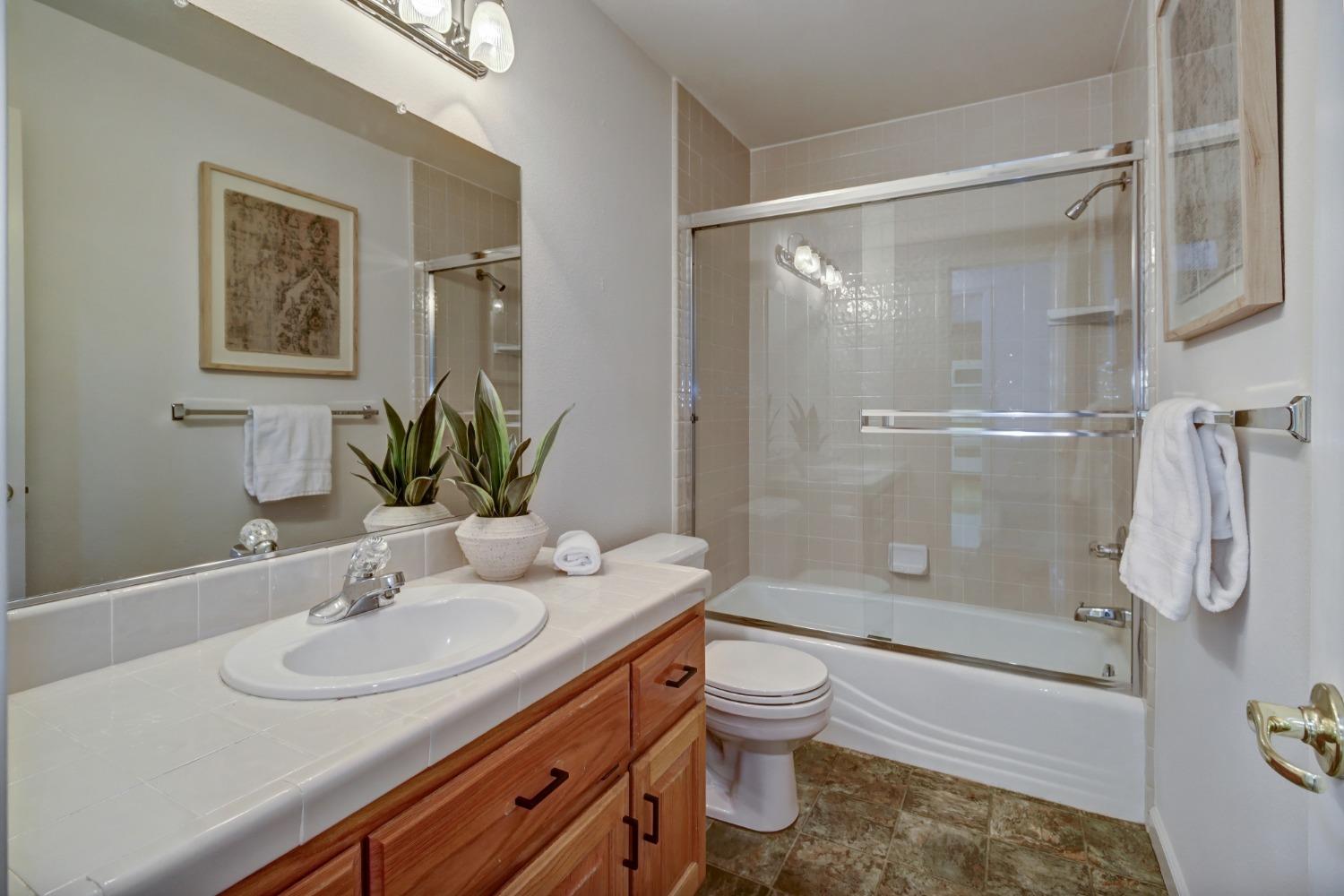 Hampton Lane, Cameron Park, California image 31