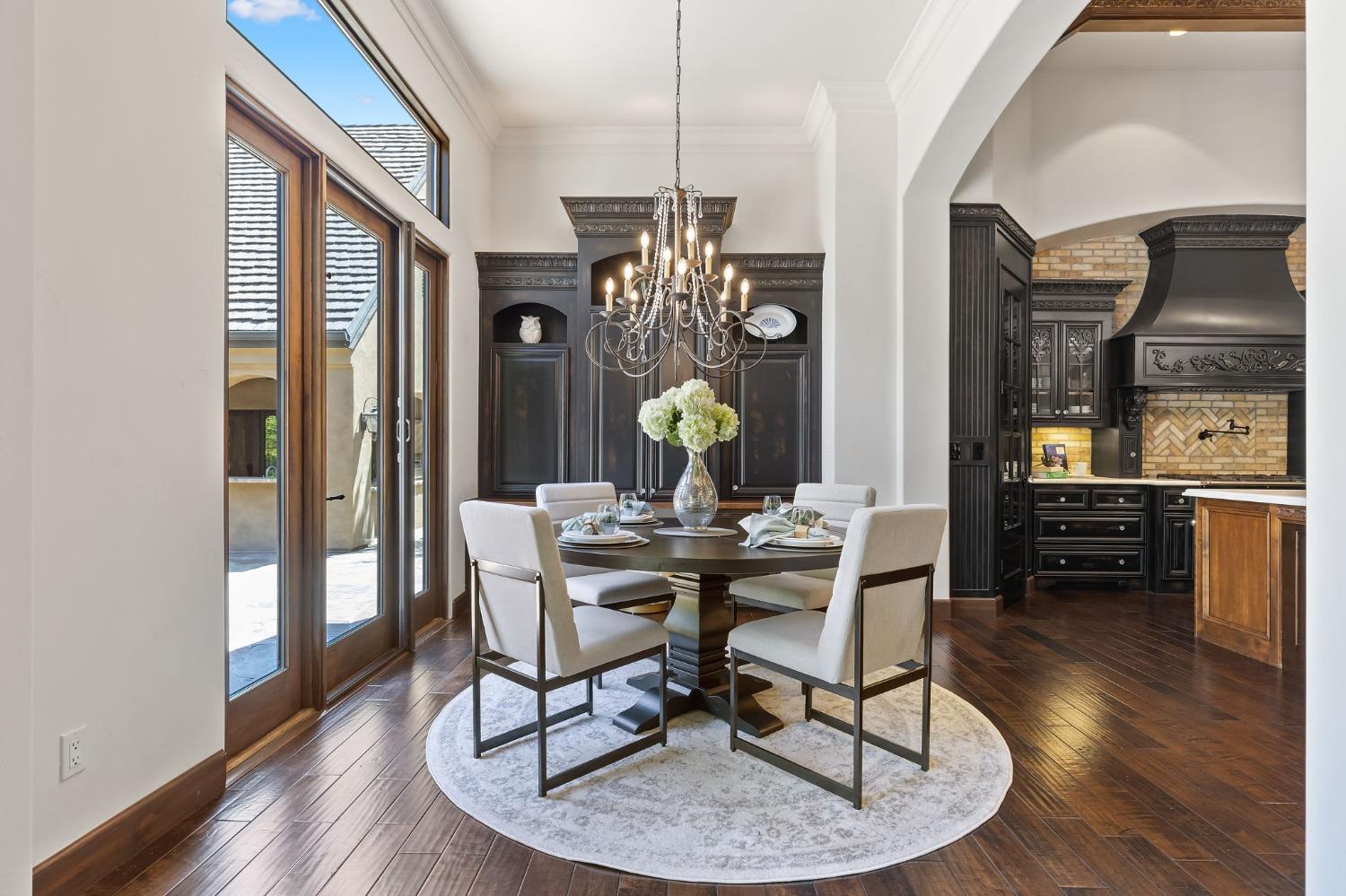 Detail Gallery Image 10 of 61 For 6120 Terracina Ct, Loomis,  CA 95650 - 7 Beds | 6/2 Baths