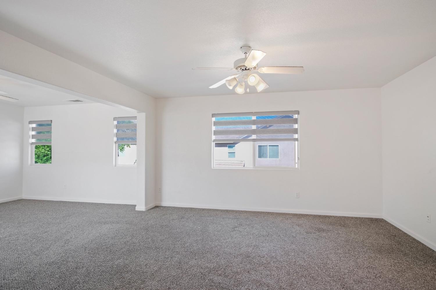 Detail Gallery Image 23 of 36 For 456 Meadow Creek Dr, Patterson,  CA 95363 - 5 Beds | 4/1 Baths