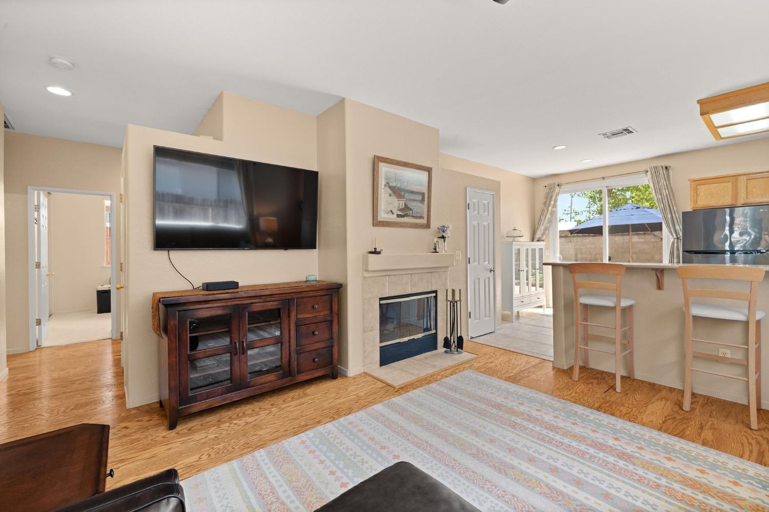 Detail Gallery Image 10 of 39 For 6504 Trailride Way, Citrus Heights,  CA 95621 - 3 Beds | 2 Baths