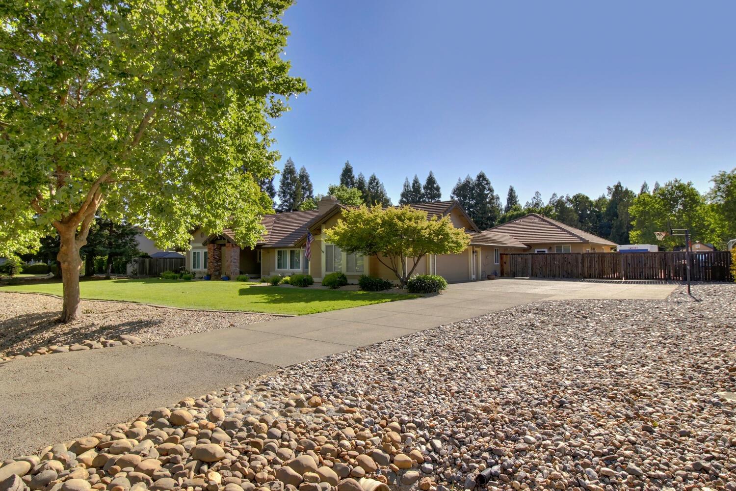 Detail Gallery Image 73 of 76 For 8348 Polo Crosse Ave, Sacramento,  CA 95829 - 5 Beds | 4 Baths