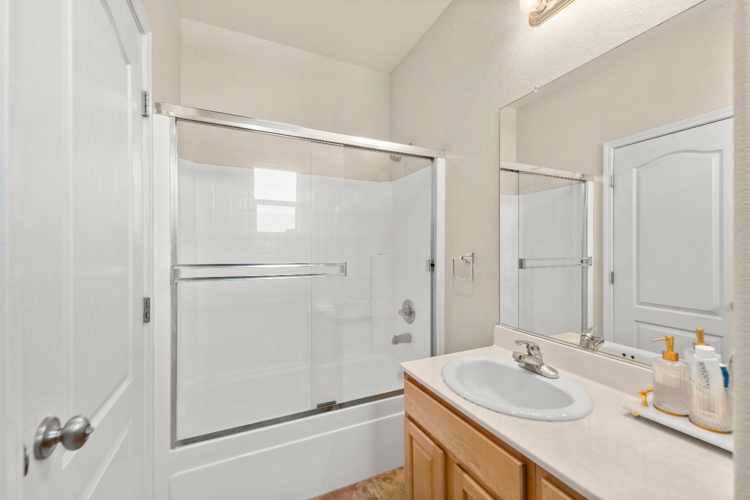 Detail Gallery Image 39 of 54 For 3034 Trap Rock Way, Sacramento,  CA 95835 - 3 Beds | 2/1 Baths