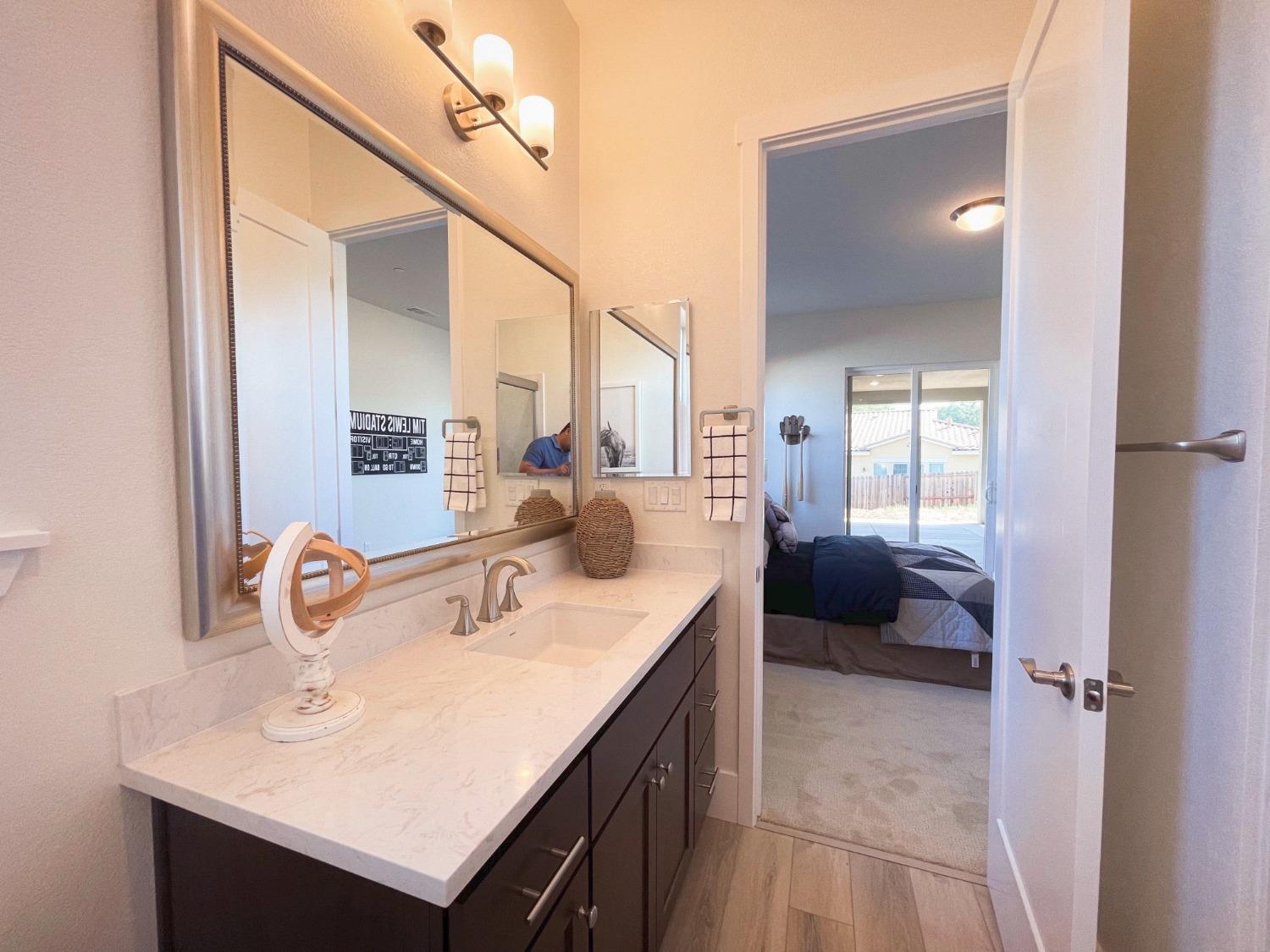 Detail Gallery Image 20 of 55 For 8642 Zinfandel Pkwy, Plymouth,  CA 95669 - 3 Beds | 3/1 Baths