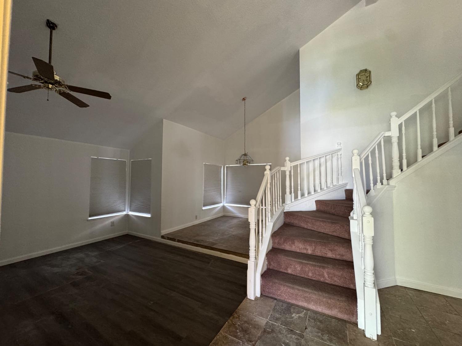 Detail Gallery Image 5 of 21 For 2036 Sheldon Dr, Modesto,  CA 95350 - 4 Beds | 2/1 Baths