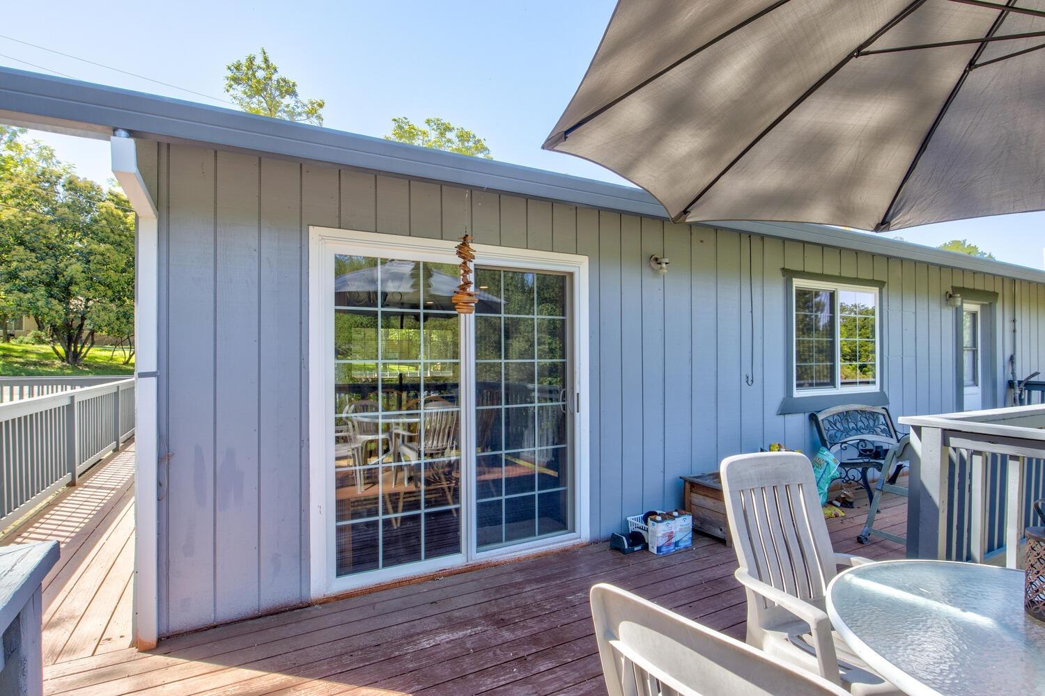 Detail Gallery Image 43 of 72 For 555 Arlette Ln, Diamond Springs,  CA 95619 - 8 Beds | 3 Baths