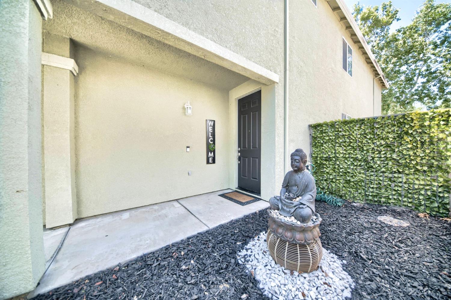 Detail Gallery Image 4 of 99 For 8061 Shay Circle Cir, Stockton,  CA 95212 - 4 Beds | 2/1 Baths