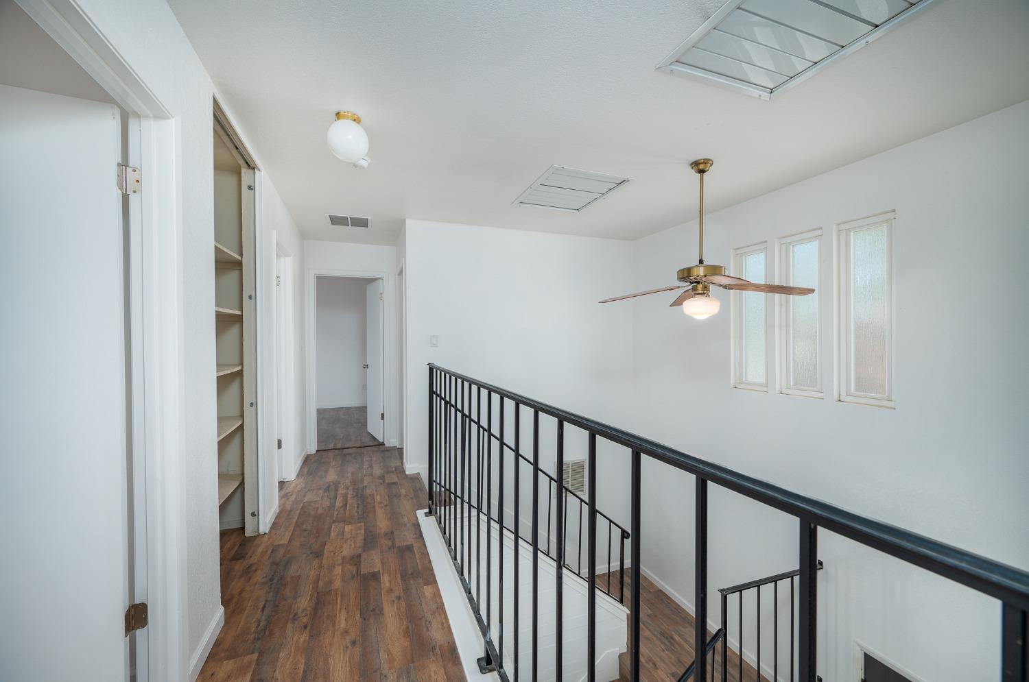 Detail Gallery Image 26 of 50 For 2104 Golden Leaf Ct, Modesto,  CA 95355 - 4 Beds | 2/1 Baths