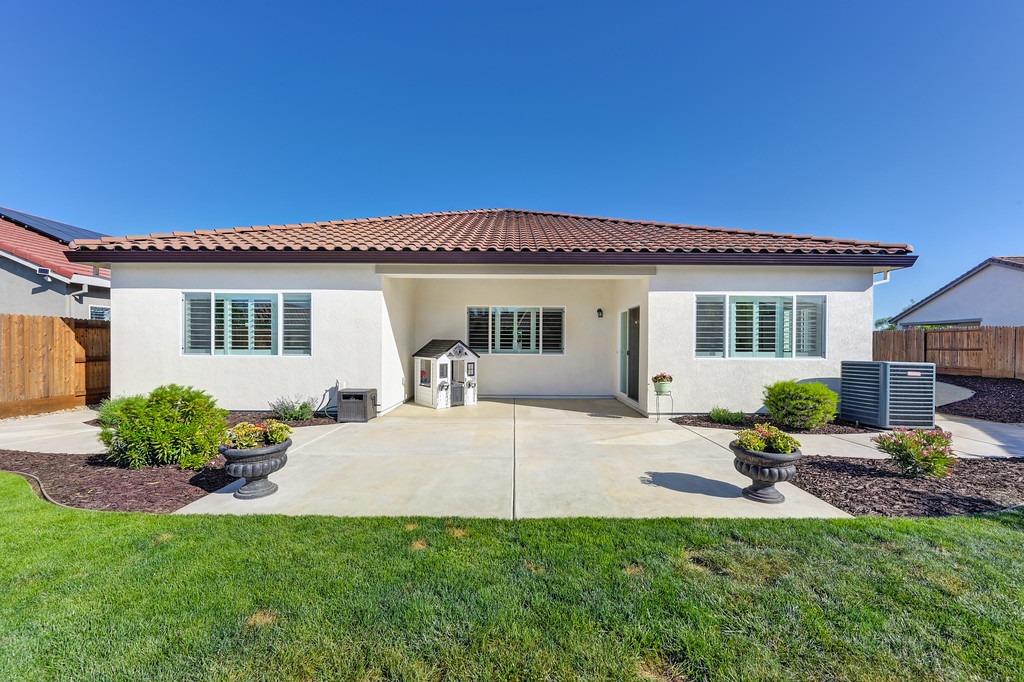 Detail Gallery Image 44 of 61 For 7517 Sobon Ln, Rancho Murieta,  CA 95683 - 4 Beds | 2/1 Baths