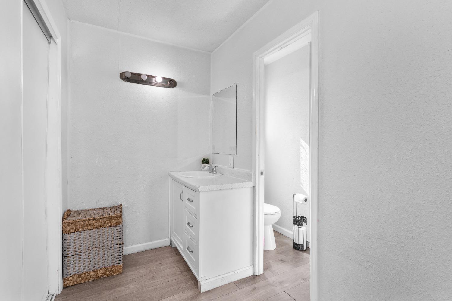 Detail Gallery Image 19 of 31 For 19690 N Hwy 99 27, Acampo,  CA 95220 - 3 Beds | 2 Baths