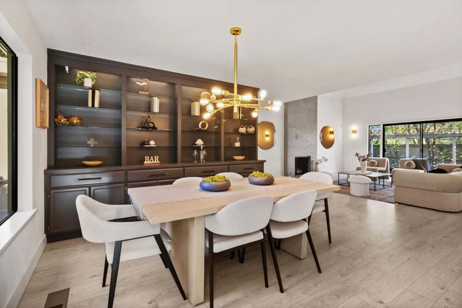 Detail Gallery Image 13 of 57 For 801 Commons Dr, Sacramento,  CA 95825 - 3 Beds | 2 Baths
